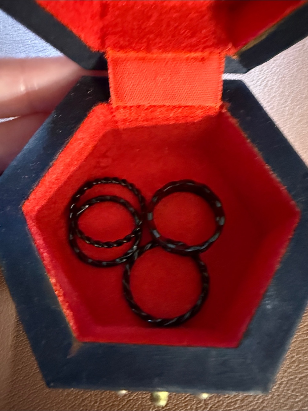 Black Stackable Chain Rings - Sleek Minimalist Set